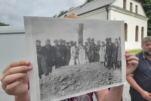 294935090_10225128826800337_2997662717786364134_n