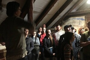 Vernisáž fotografií ze sklepa