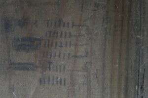 nálezy ve sklepení pod komandaturou SS