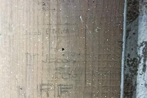 nálezy ve sklepení pod komandaturou SS