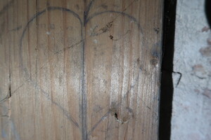 nálezy ve sklepení pod komandaturou SS