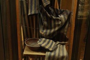 vězeňské oblečení