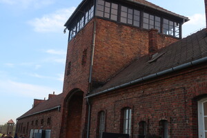 Brána do Birkenau - vyhlazovací tábor