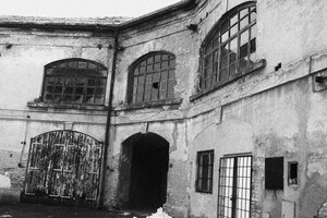 BLOK E VII - KASÁRNA KAVALÍR