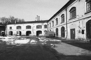 BLOK E VII - KASÁRNA KAVALÍR