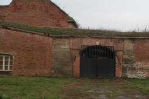 Ústecká kasárna - vnější val