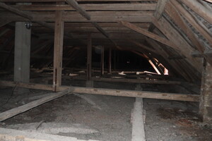 půda podmokelské kasárny