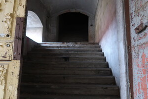 půda podmokelské kasárny