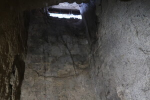 nálezy ve sklepení pod komandaturou SS