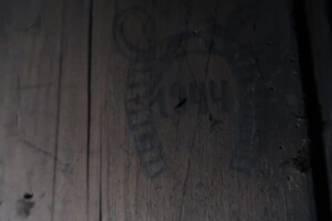 nálezy ve sklepení pod komandaturou SS