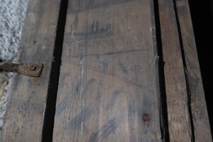 nálezy ve sklepení pod komandaturou SS