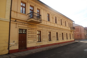 jeden z dětských domovů